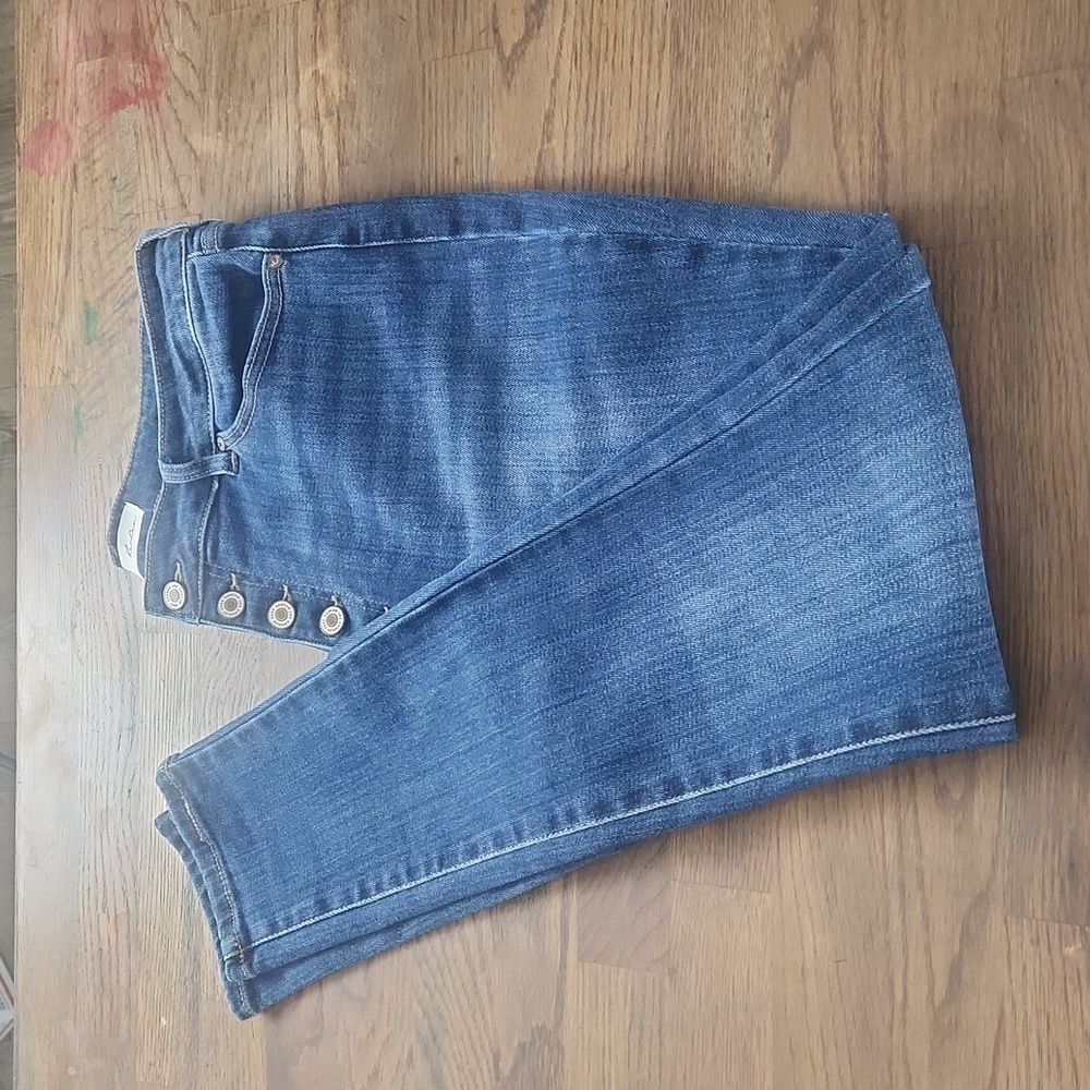 Kancan Wesley high rise super skinny jeans Curvy, 5 buttons closures at front